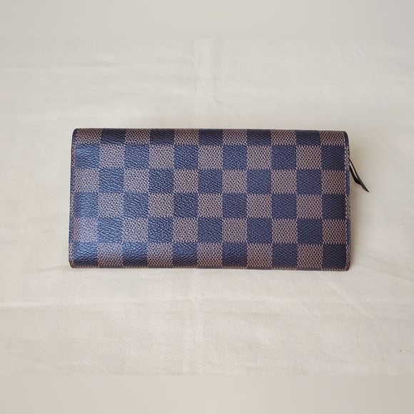 LOUIS VUITTON EMILIE DAMIER EBENE WALLET - Picture 3 of 16